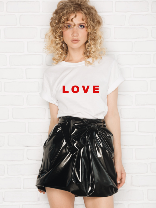 LOVE T-SHIRT